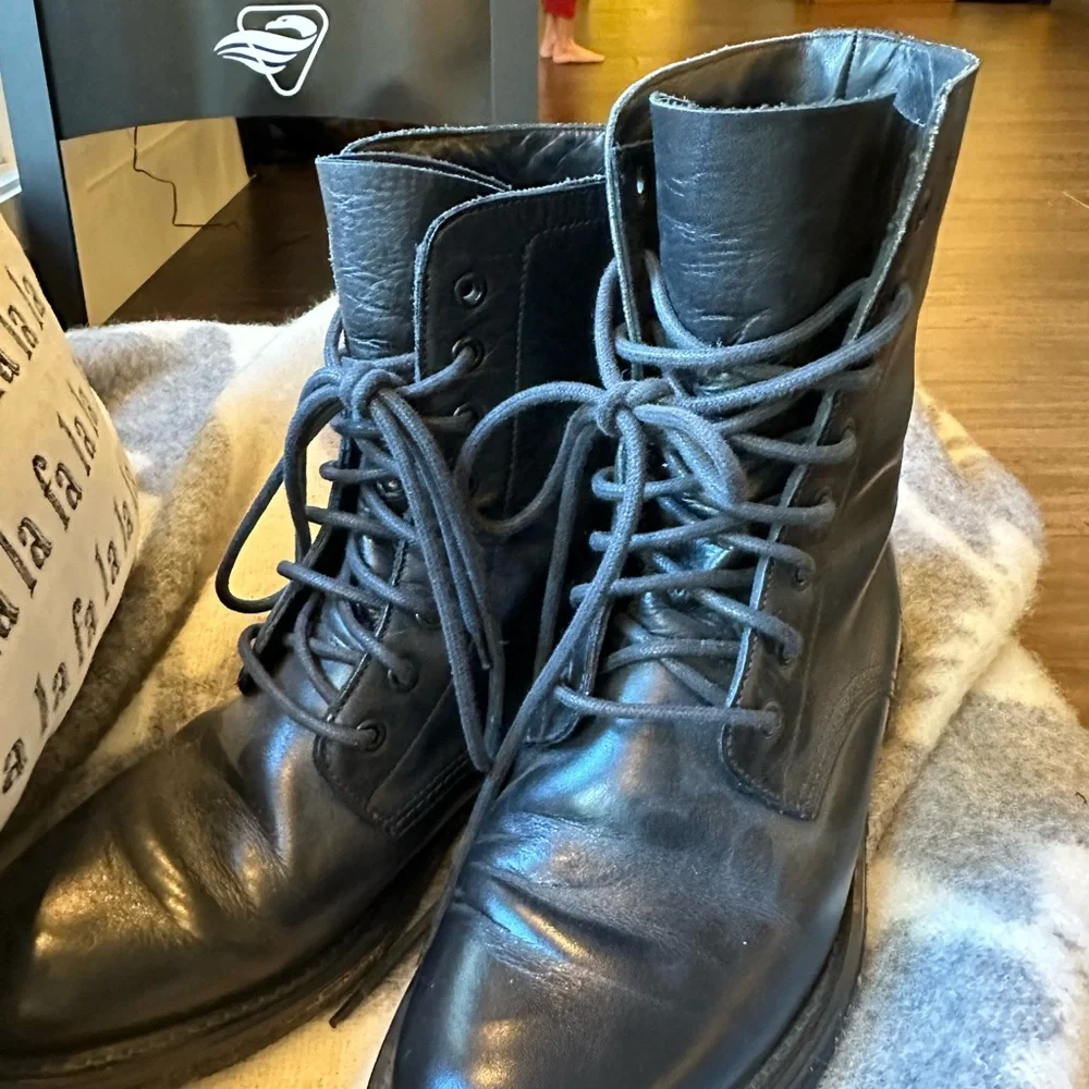 Saint Laurent Black Combat Boots Leather - Picture 6 of 7